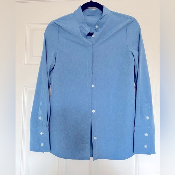 NWOT Leze the Label San Ramon Slim Shirt. Size S. Chambray. - Picture 4 of 10